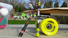 Load image into Gallery viewer, Japanese Spinning Pen - Sweet Circus
